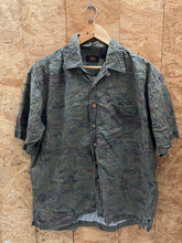 Vintage 90s olive green faded cotton floral pattern Hawaiian shirt size large